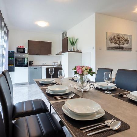 Apartmani Karoca 3 Pula Dış mekan fotoğraf
