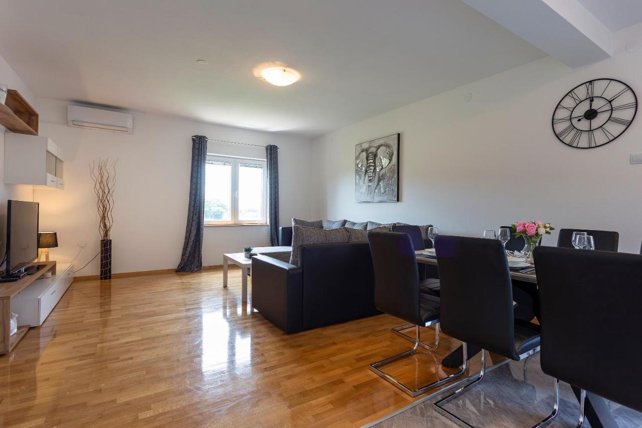 Apartmani Karoca 3 Pula Dış mekan fotoğraf