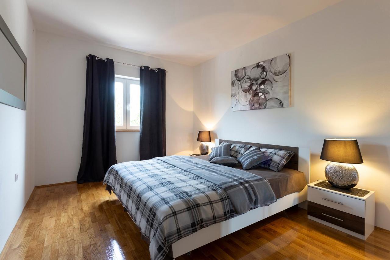 Apartmani Karoca 3 Pula Dış mekan fotoğraf